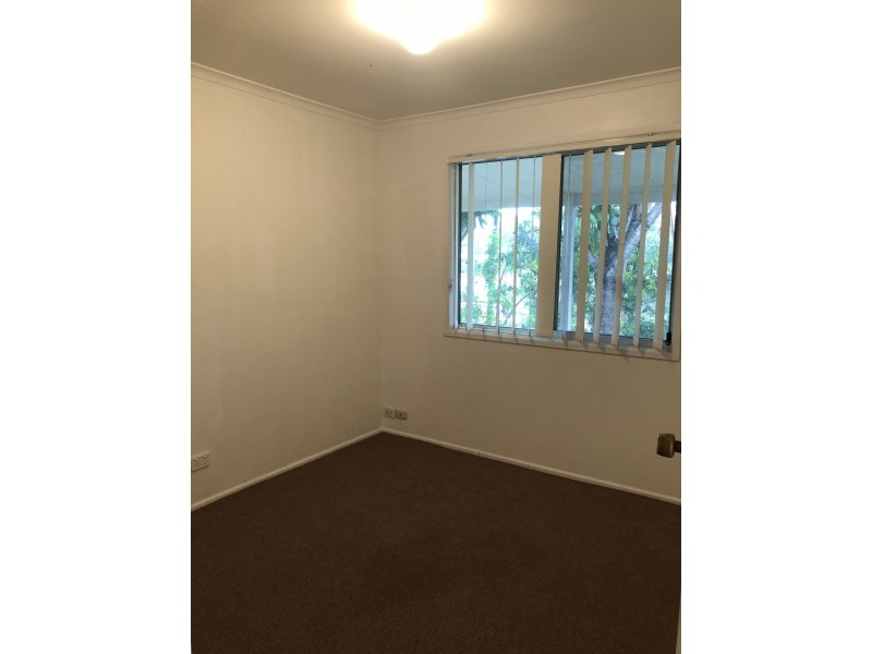 6 Cabernet Court, Kingston QLD 4114