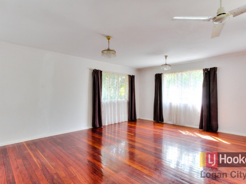 3 Edward Street, Woodridge QLD 4114