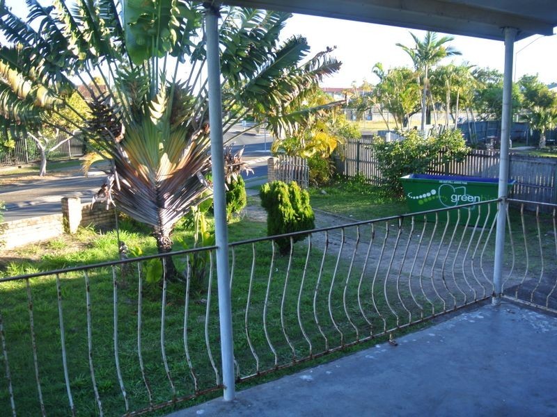 25 Defiance Road, Logan Central QLD 4114