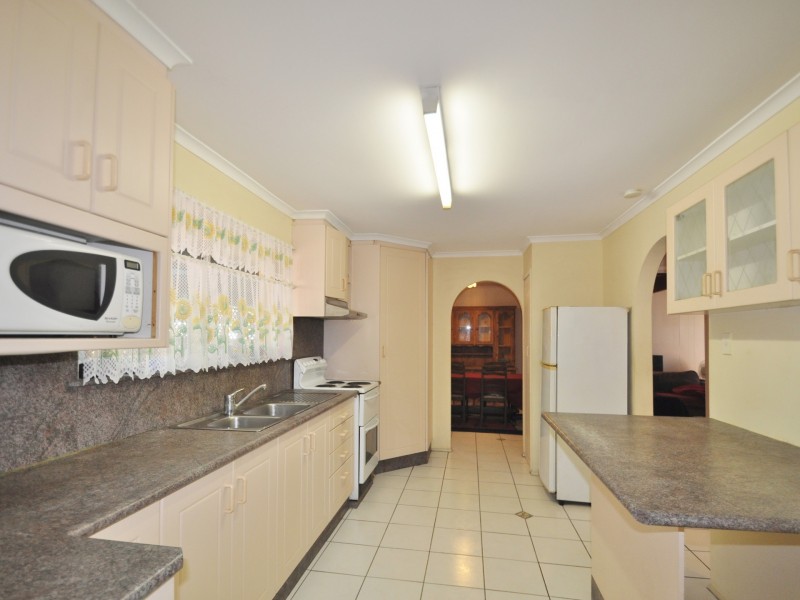 6 Limerick Drive, Crestmead QLD 4132