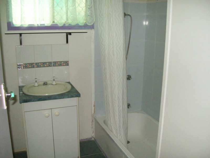 32 Roseash Street, Logan Central QLD 4114