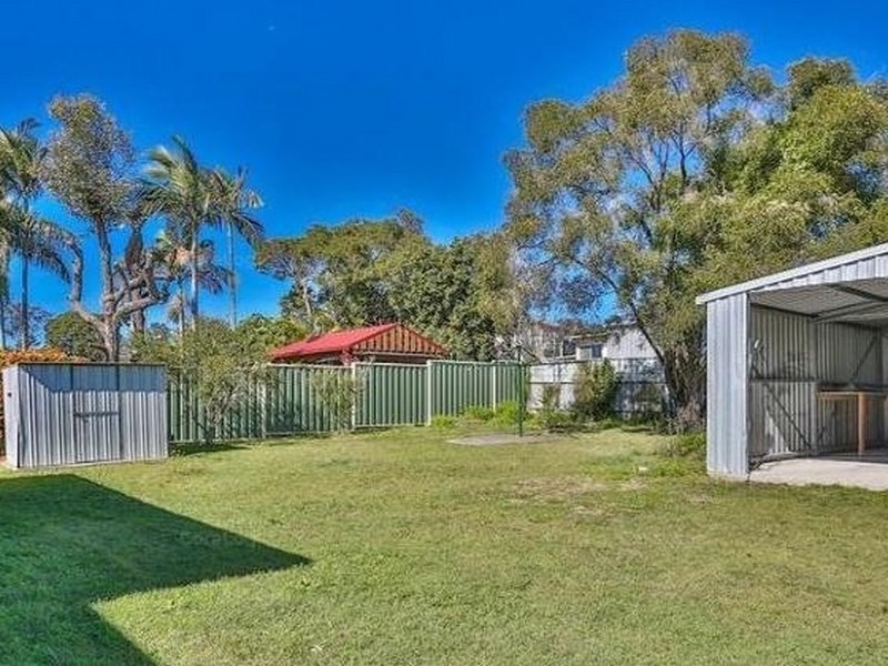 6 Sandra Street, Kingston QLD 4114