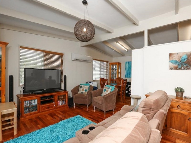 201 Station Road, Woodridge QLD 4114