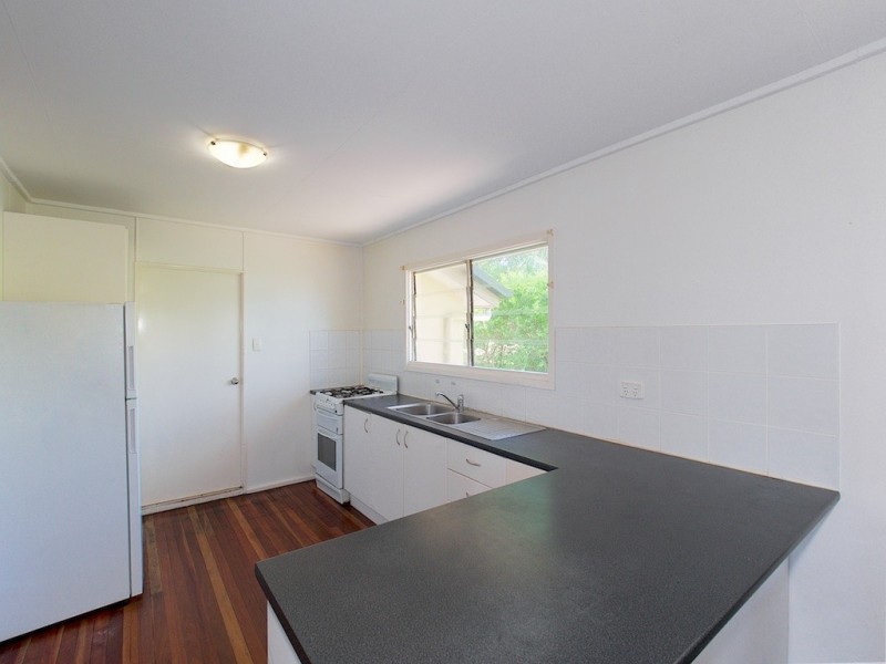 22 Avoca Street, Woodridge QLD 4114