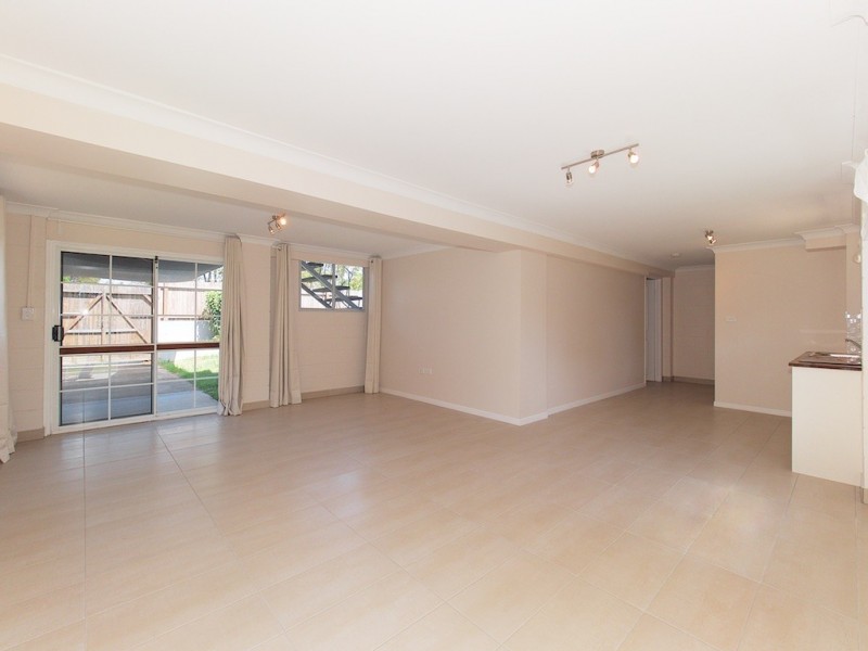 13 Douglas Street, Woodridge QLD 4114