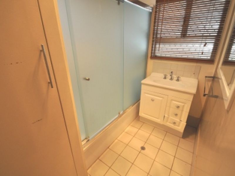 15 Keyes Street, Loganlea QLD 4131