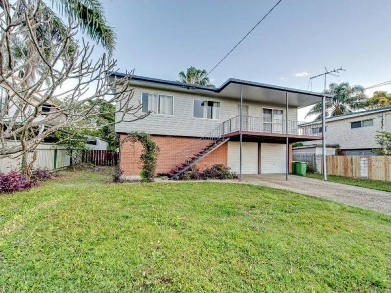 9 Alderbaran Drive, Kingston QLD 4114