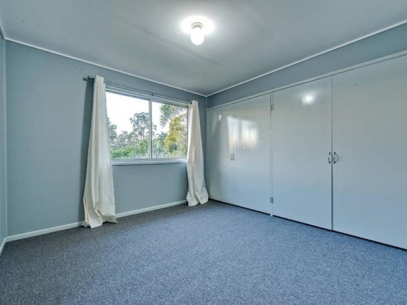 9 Alderbaran Drive, Kingston QLD 4114