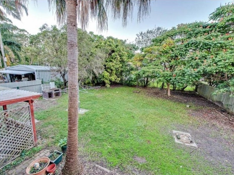 9 Alderbaran Drive, Kingston QLD 4114