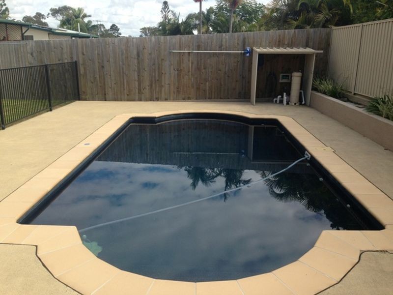27 Pine Drive, Woodridge QLD 4114