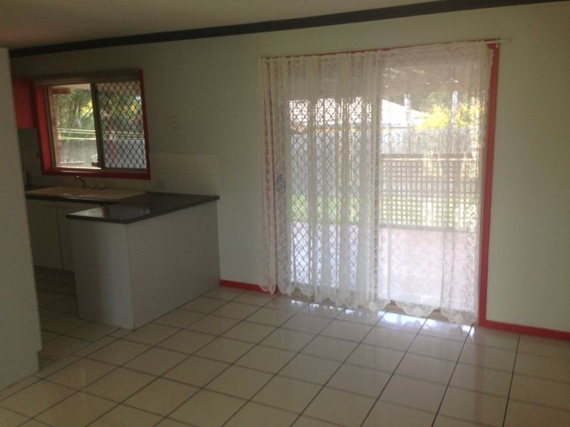 2 Pitt Court, Crestmead QLD 4132