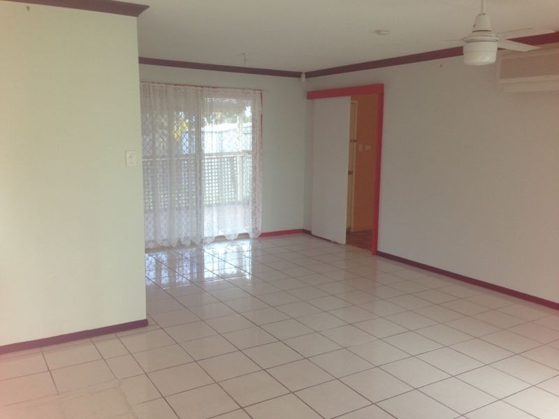 2 Pitt Court, Crestmead QLD 4132