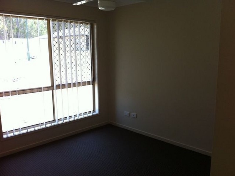 1 Airedale Court, Marsden QLD 4132