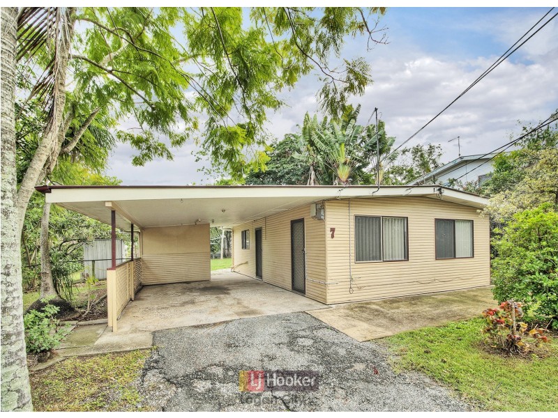 7 Palm Avenue, Kingston QLD 4114