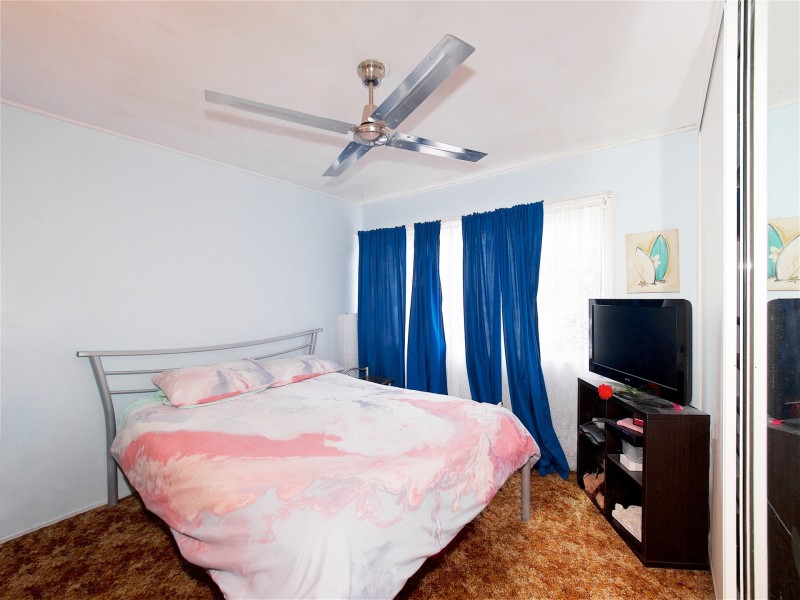 5 Woodash Street, Kingston QLD 4114