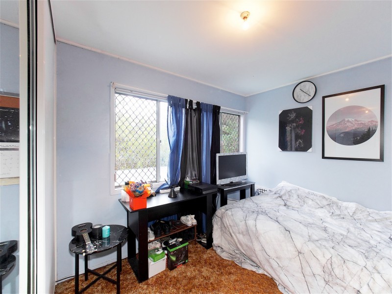 5 Woodash Street, Kingston QLD 4114