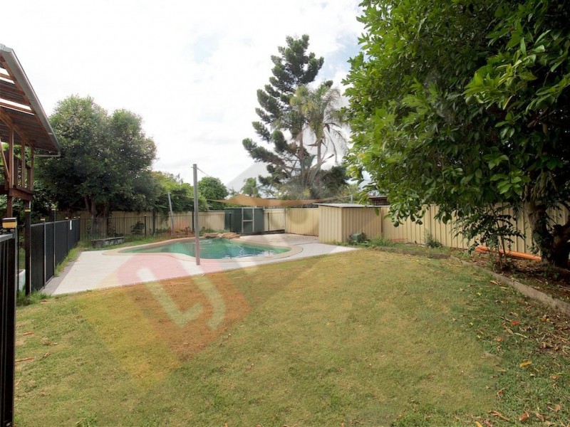 7 Woodrose Street, Kingston QLD 4114