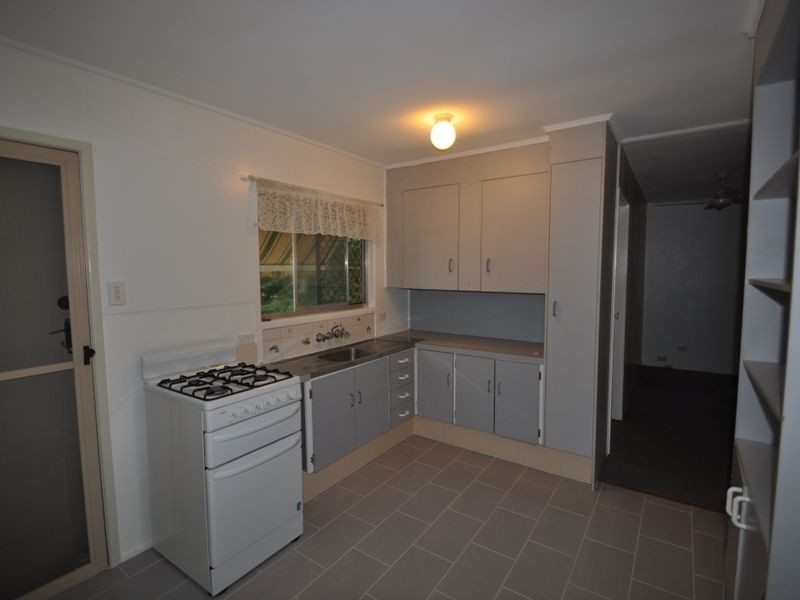 8 Glenn Street, Slacks Creek QLD 4127