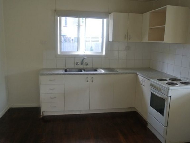 9 Connor Street, Logan Central QLD 4114