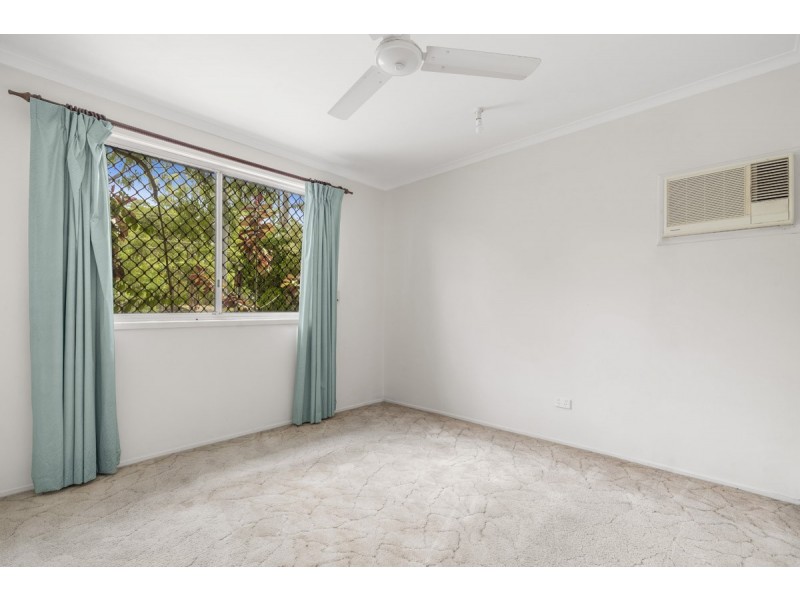 28 Eridani Ave, Kingston QLD 4114