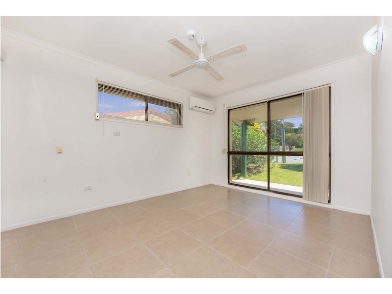 6 Polaris Ave, Kingston QLD 4114