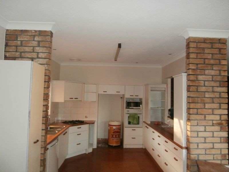 3 Desley Street, Marsden QLD 4132