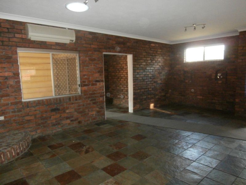 3 Desley Street, Marsden QLD 4132
