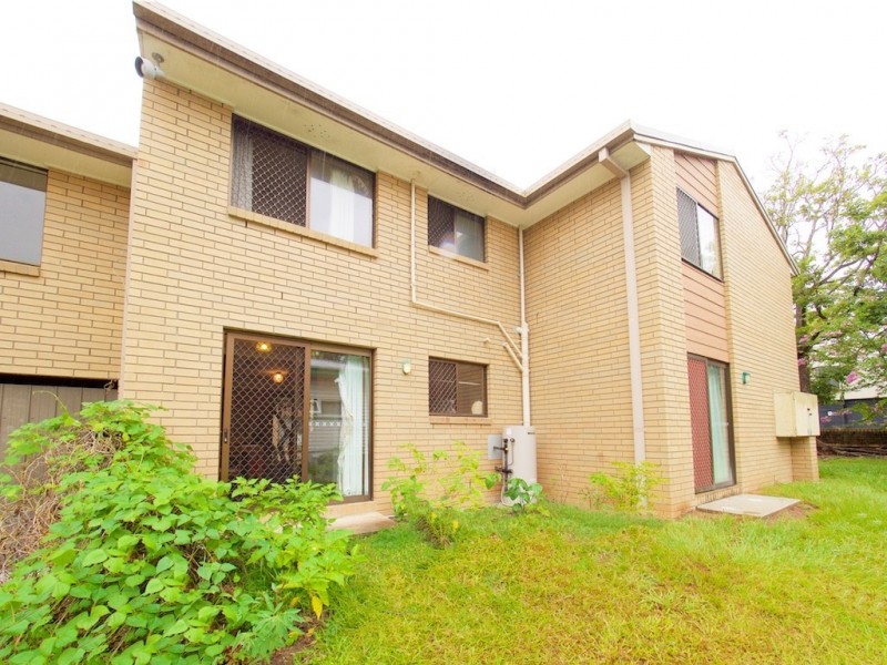 11/13 Blackwood Road, Logan Central QLD 4114