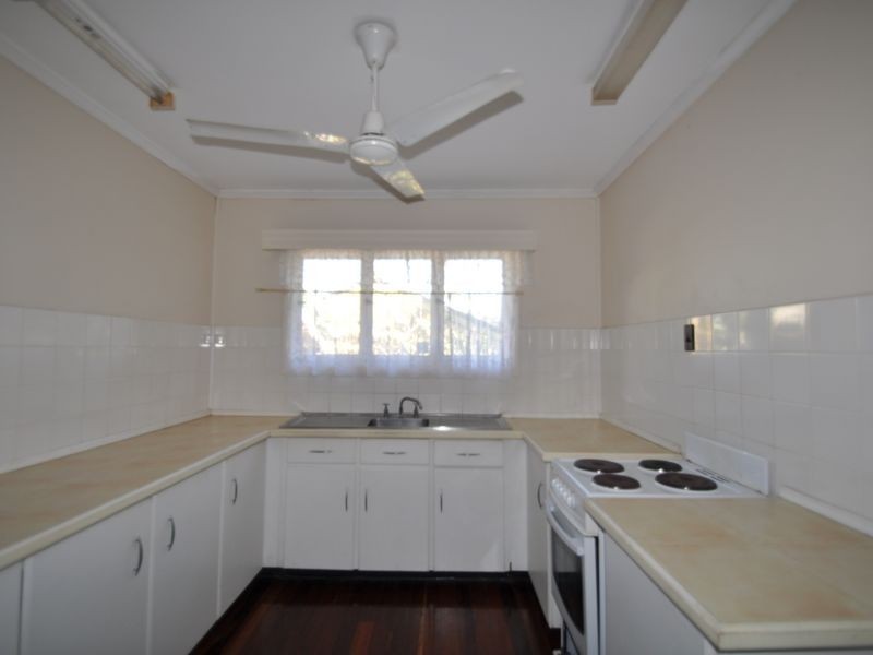 3 Edward Street, Woodridge QLD 4114