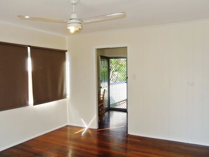 3 Welbeck Street, Logan Central QLD 4114