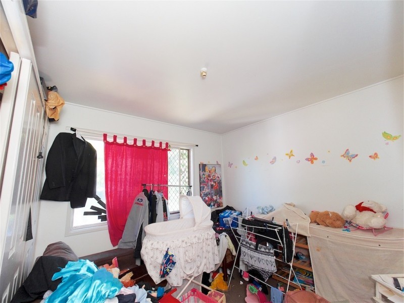 23 Winifred St, Kingston QLD 4114