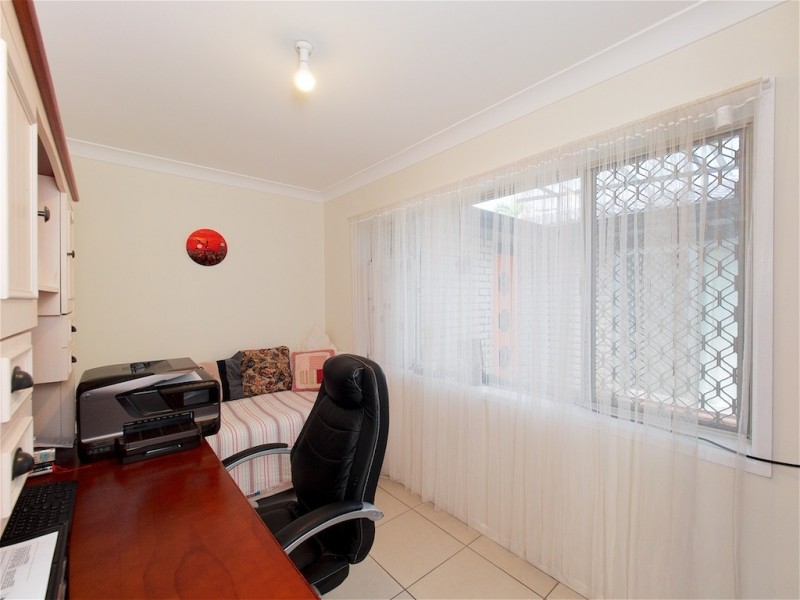 24 Blackton St, Logan Central QLD 4114