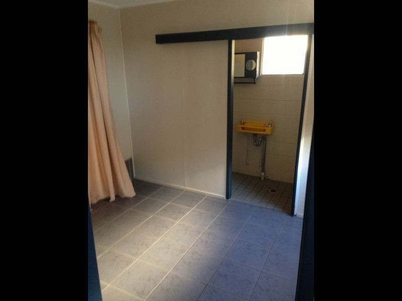 35 Pine Drive, Woodridge QLD 4114