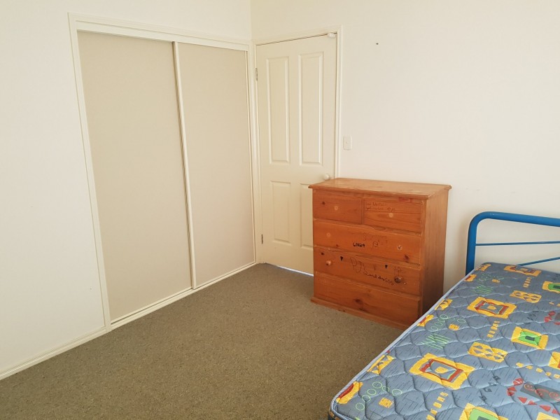 14a Dale Street, Kingston QLD 4114