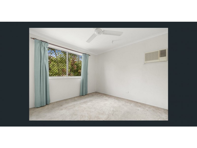 28 Eridani Avenue, Kingston QLD 4114