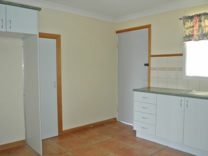 15 Sylvania Street, Logan Central QLD 4114