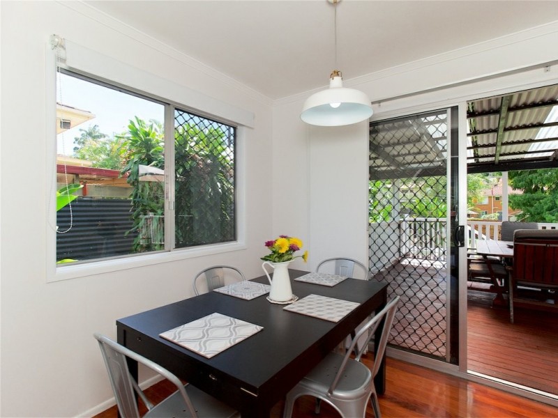 4 Simon Street, Underwood QLD 4119