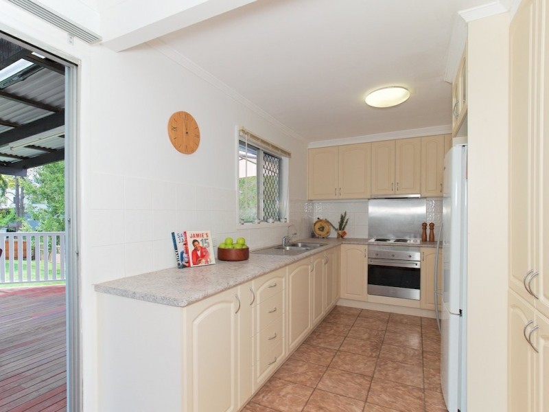 4 Simon Street, Underwood QLD 4119