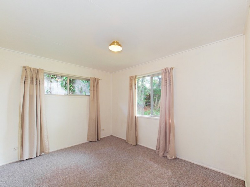 7 Mansfield Street, Kingston QLD 4114
