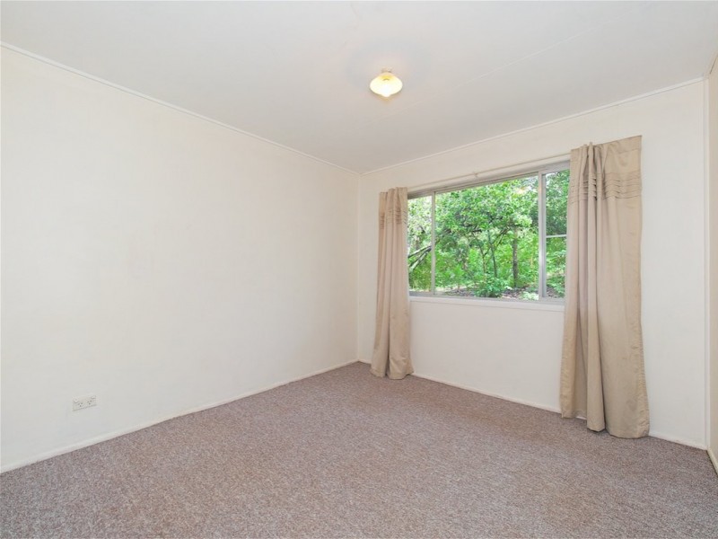 7 Mansfield Street, Kingston QLD 4114