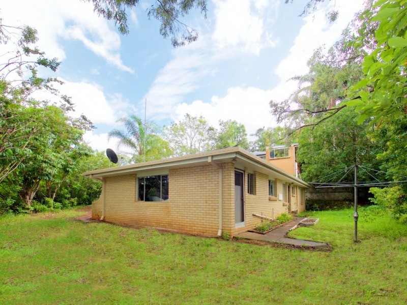 7 Mansfield Street, Kingston QLD 4114