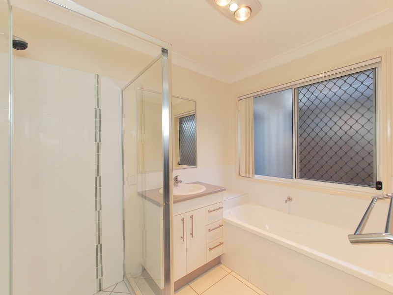 6 Regeling Court, Loganlea QLD 4131
