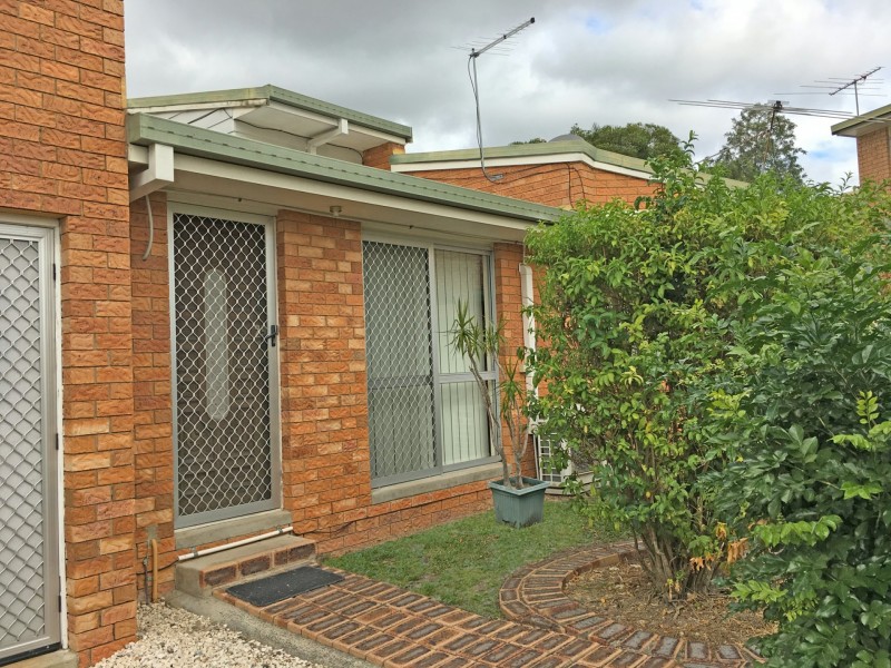 29/18 Defiance Road, Logan Central QLD 4114