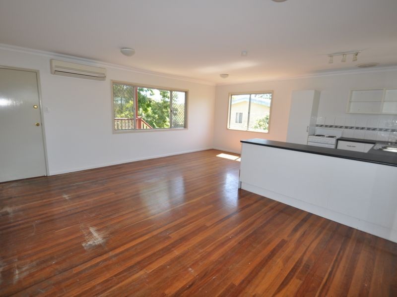 9 Greenwood Street, Kingston QLD 4114