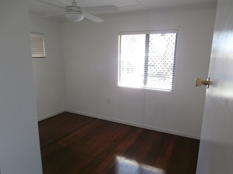 12 Lindlley Street, Woodridge QLD 4114