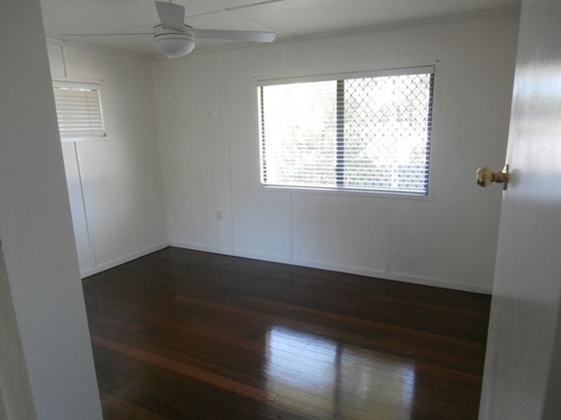 12 Lindlley Street, Woodridge QLD 4114