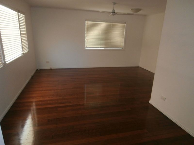 12 Lindlley Street, Woodridge QLD 4114