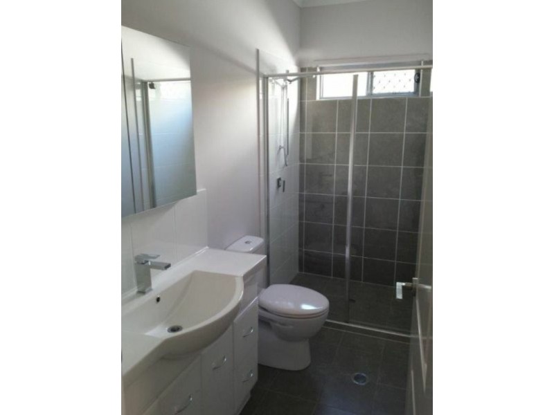 1/15 Macbeth Street, Kingston QLD 4114