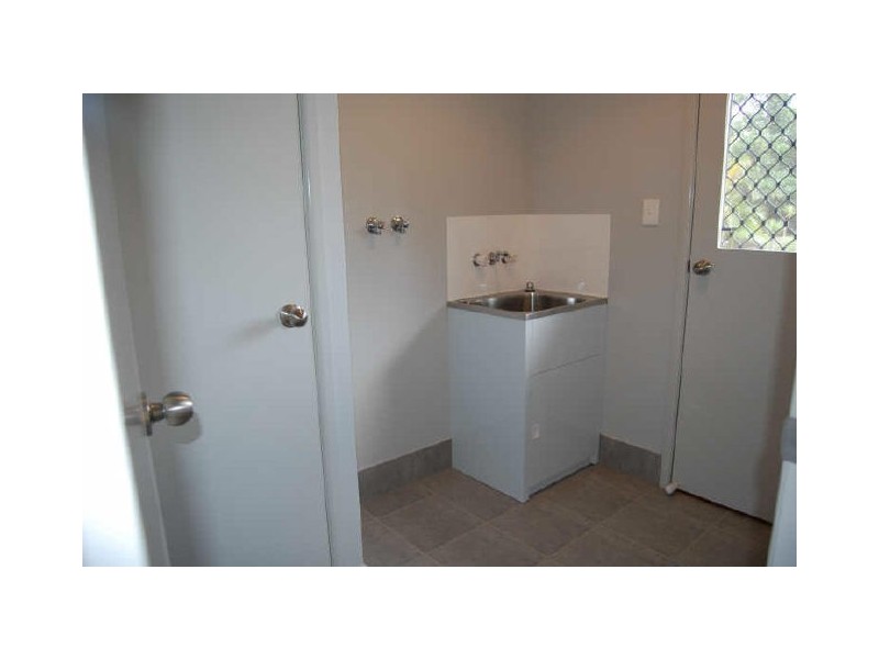 104 Barossa Street, Kingston QLD 4114