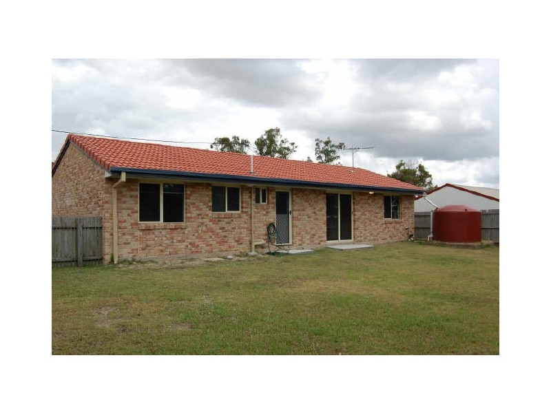 104 Barossa Street, Kingston QLD 4114